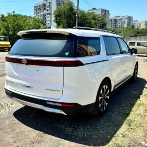 Авто из Китая с выгодой более 500 тысяч рублей