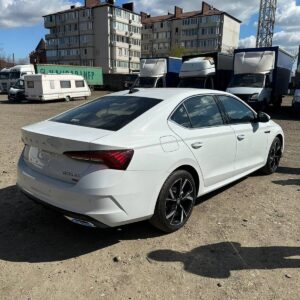 Авто из Китая с выгодой более 500 тысяч рублей