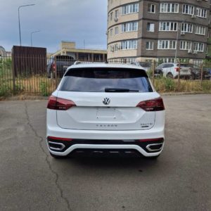 Авто из Китая с выгодой более 500 тысяч рублей