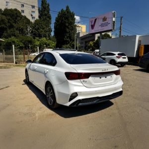 Авто из Китая с выгодой более 500 тысяч рублей